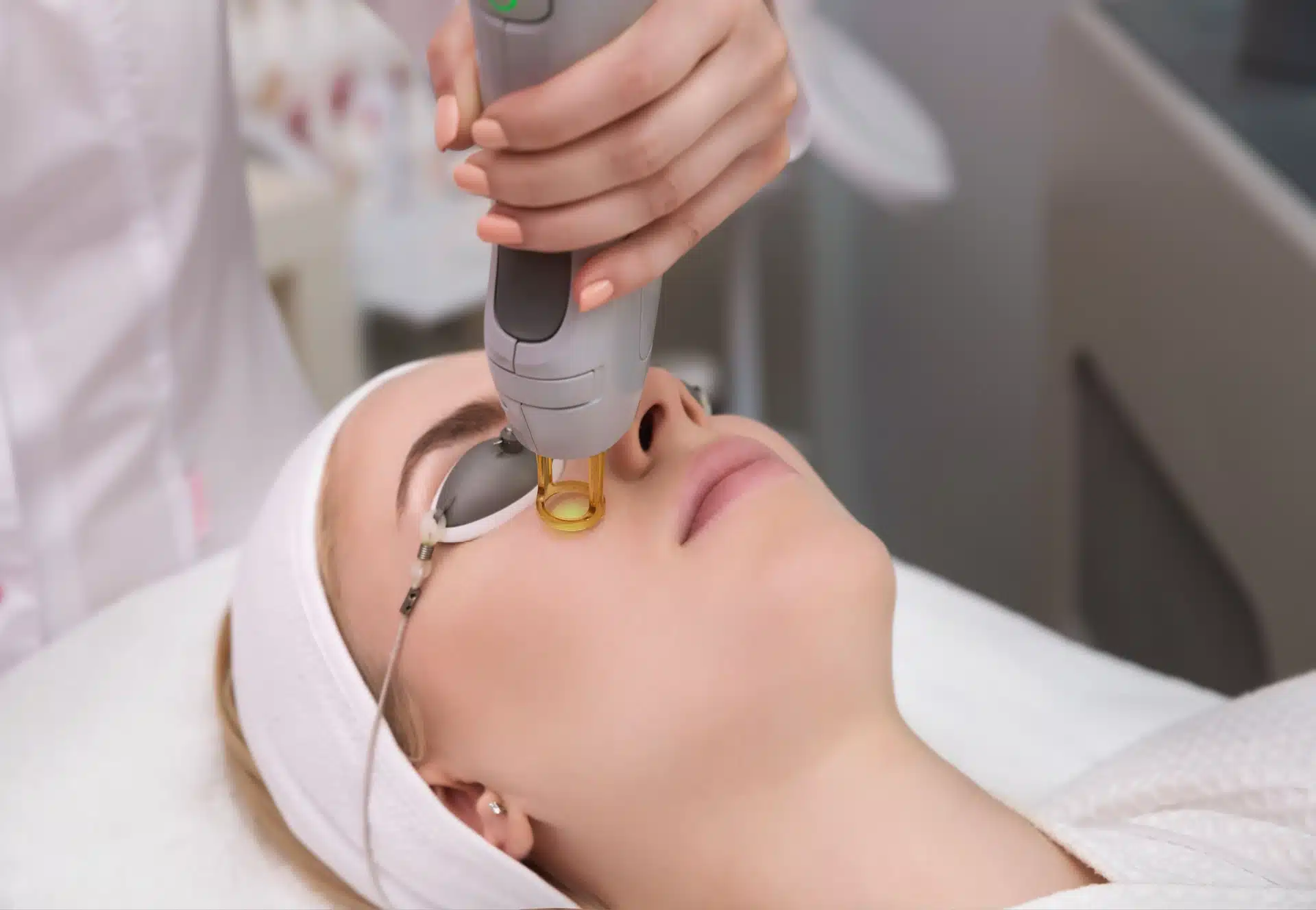 Laserbehandling hos The Skin Medispa